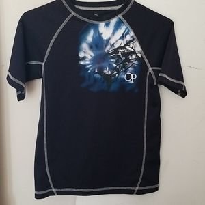 Rash guard shirt